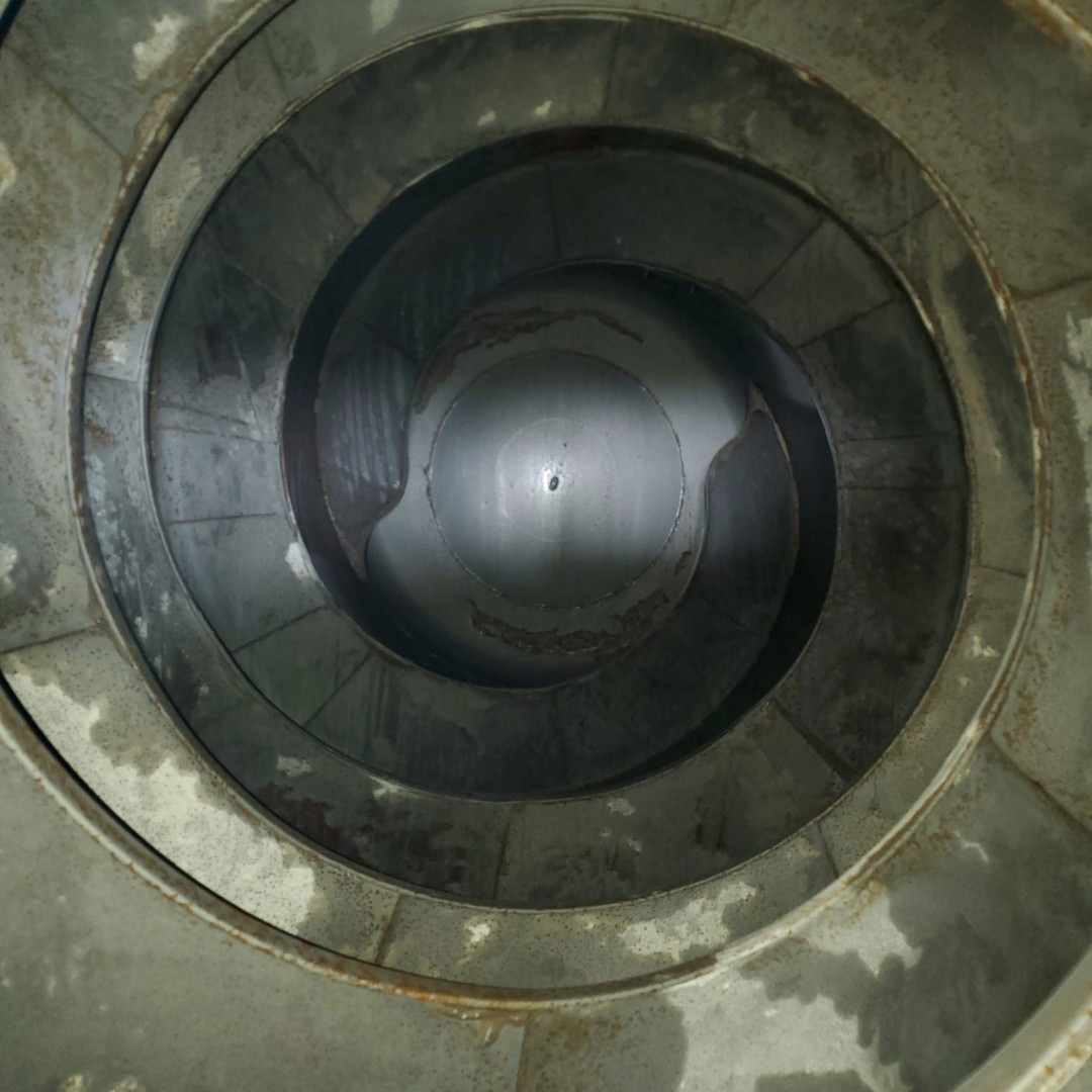 Effiziente Trommelkühlung für Fahrmischer von Riv-Tech. Das innovative Sprühsystem senkt die Trommeltemperatur, spart Wasser und verhindert Anbackungen.